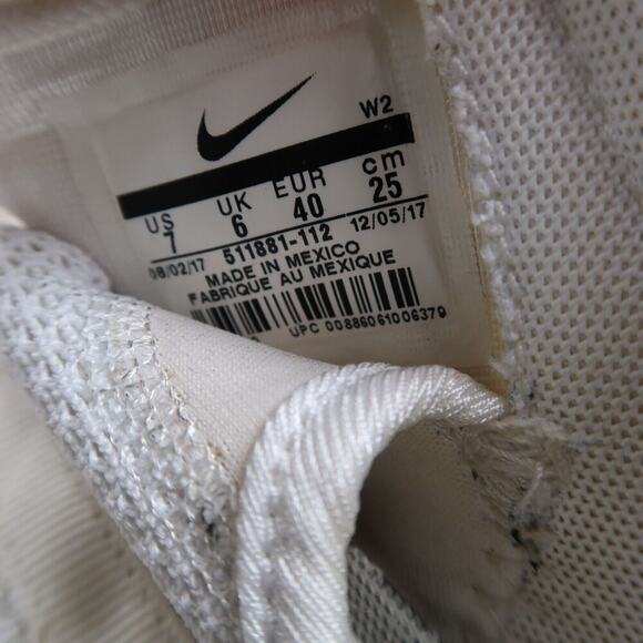 Nike Shoes Mens 7 Sneakers Lifestyle Athletic Roshe One Trainer Casual Comfort - Picture 12 of 12